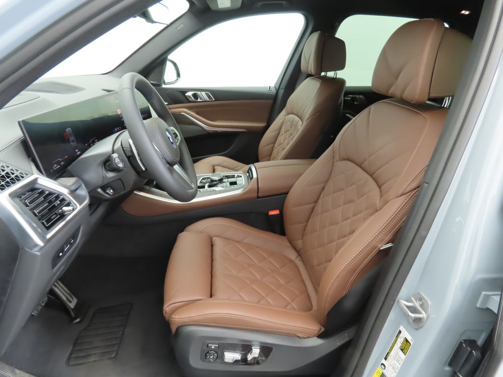 Thumbnail: 2026 BMW X5 - 19