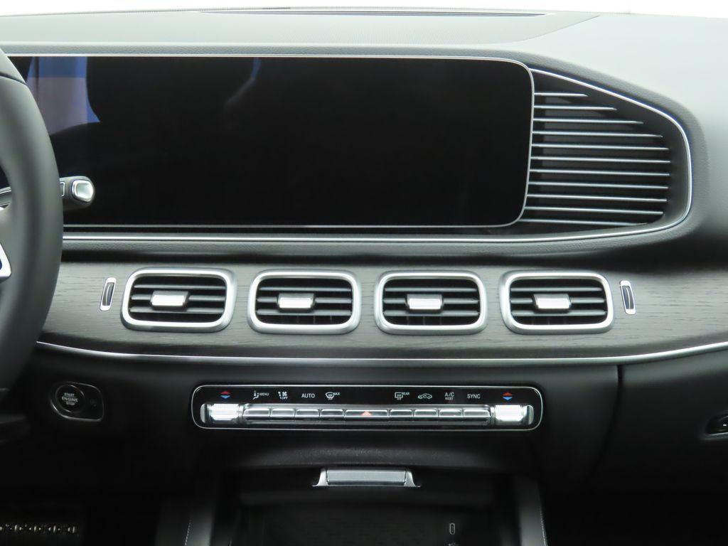 Thumbnail: 2026 Mercedes-Benz GLE - 14