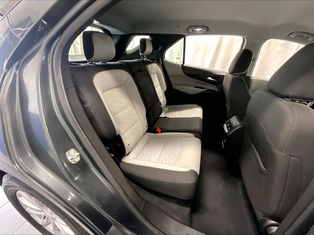 2019 Chevrolet Equinox — photo 16