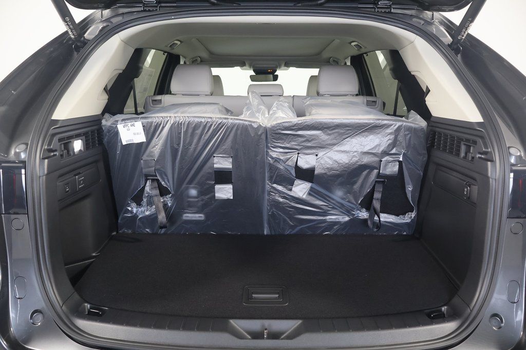 2025 Mazda CX-90 Premium 9