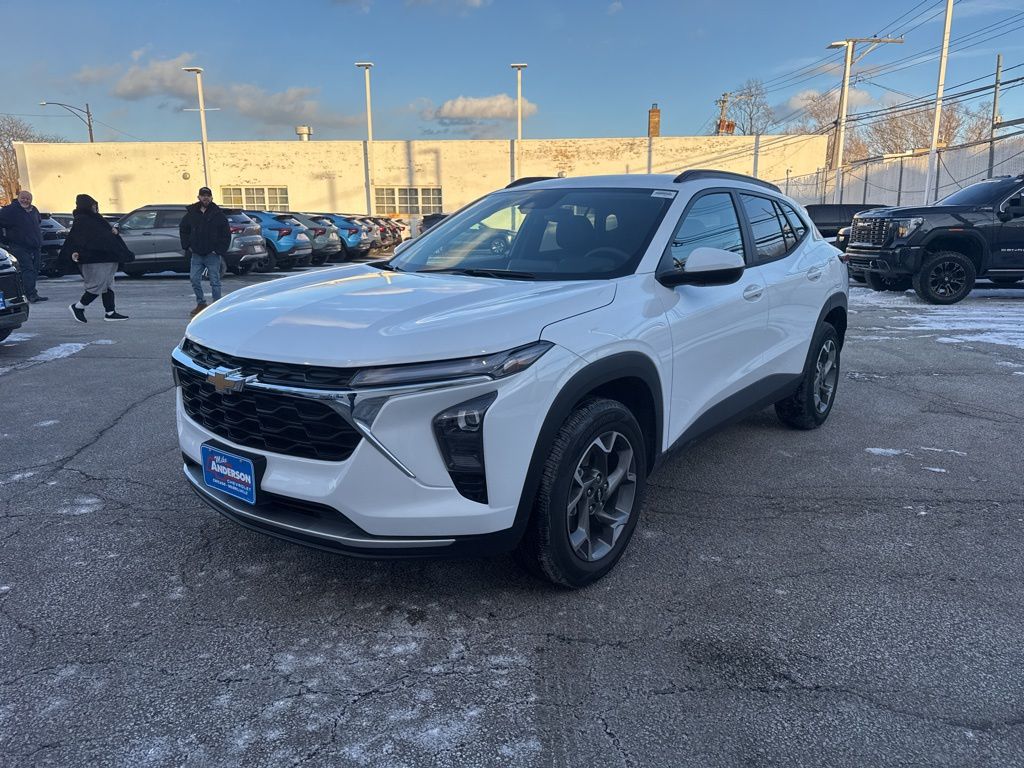 View vehicle photo 3