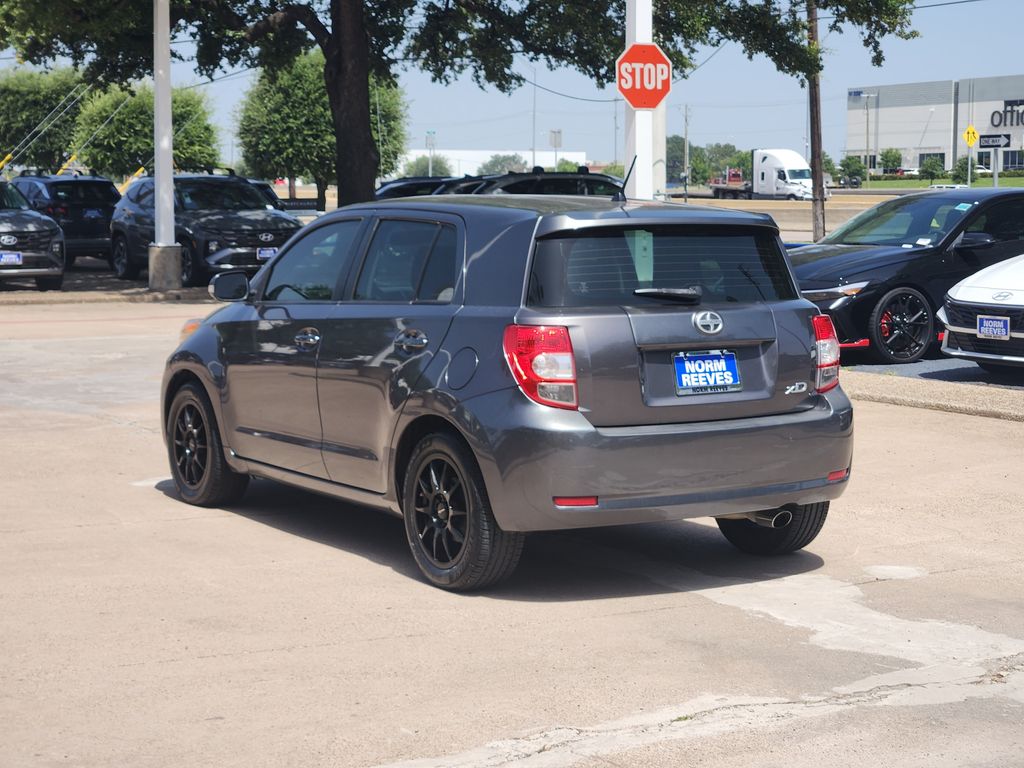 Used 2014 Gray Scion Base image 7
