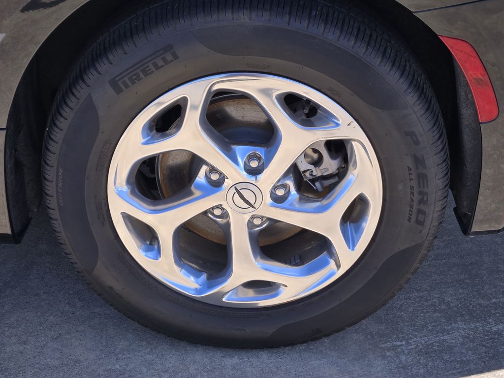 2022 Chrysler Pacifica Limited - 7