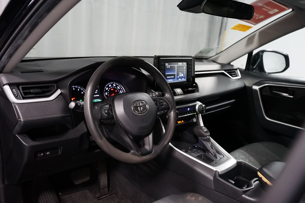 Thumbnail: 2022 Toyota RAV4 - 7