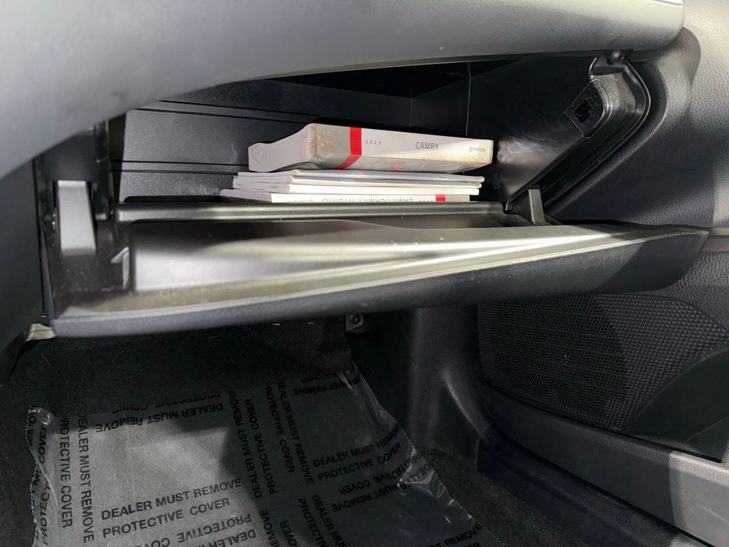 Thumbnail: 2023 Toyota Camry - 26