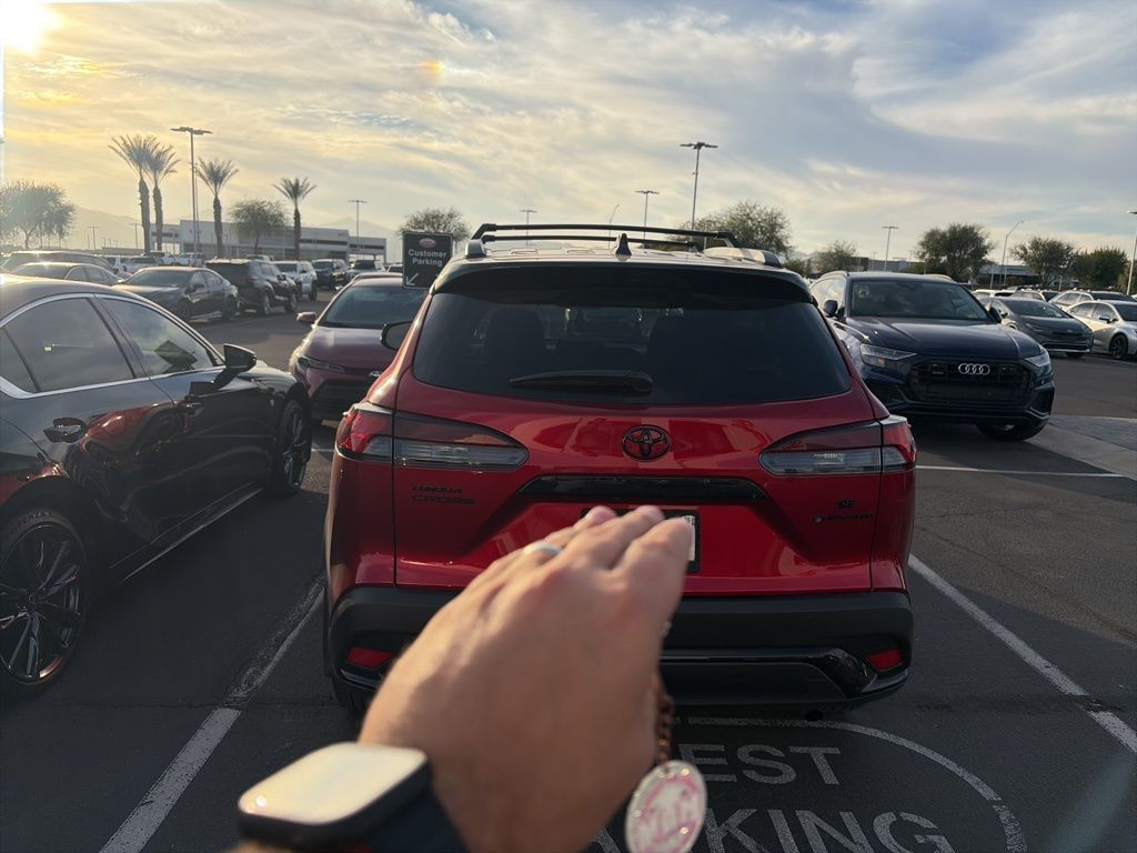 Thumbnail: 2025 Toyota Corolla Cross - 6