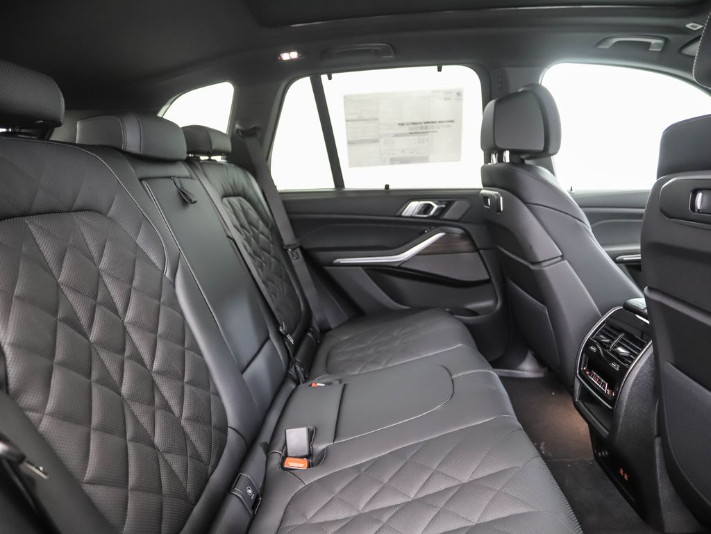 Thumbnail: 2026 BMW X5 - 26