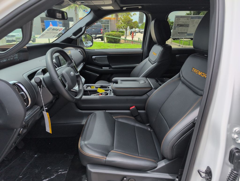 New 2027 White Ford Tremor image 5