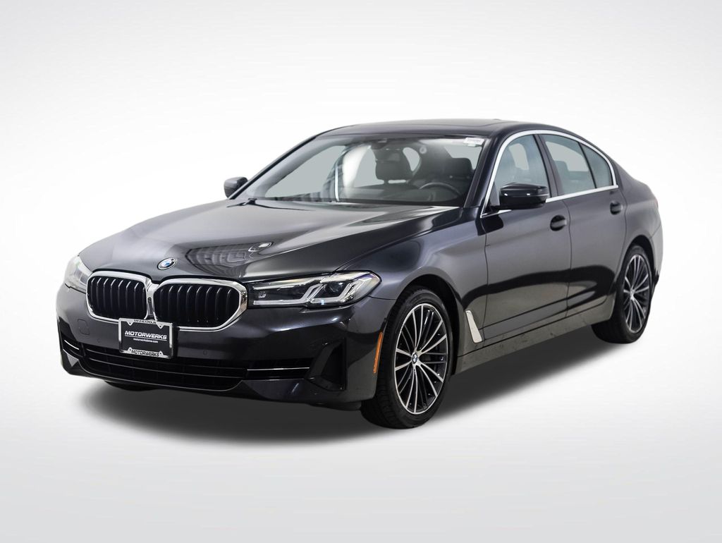 Thumbnail: 2021 BMW 5 Series - 1