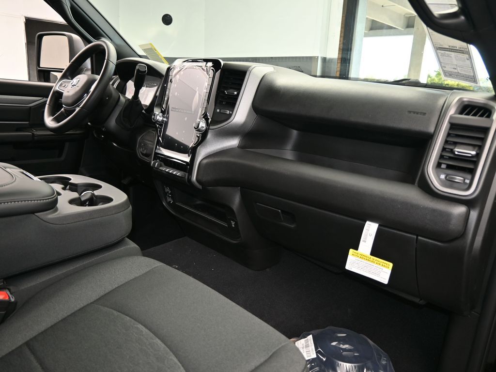 New 2026 Diamond Black Crystal Pearlcoat Ram Tradesman image 39