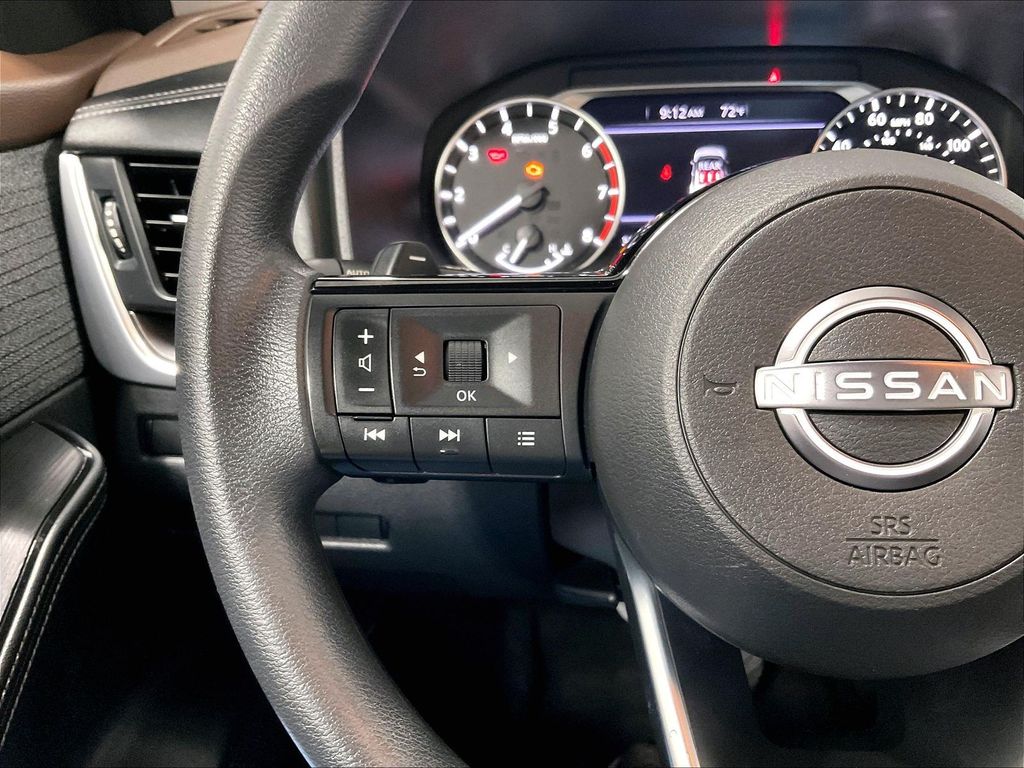 2023 Nissan Rogue — photo 22