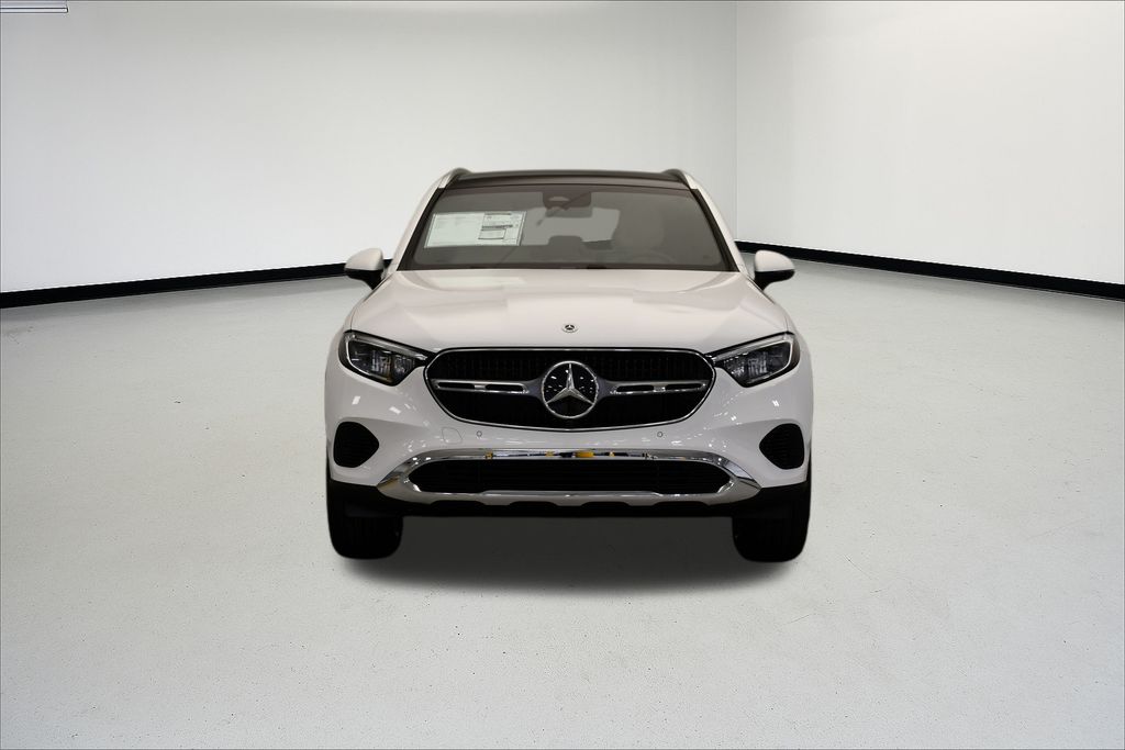 Thumbnail: 2026 Mercedes-Benz GLC - 8