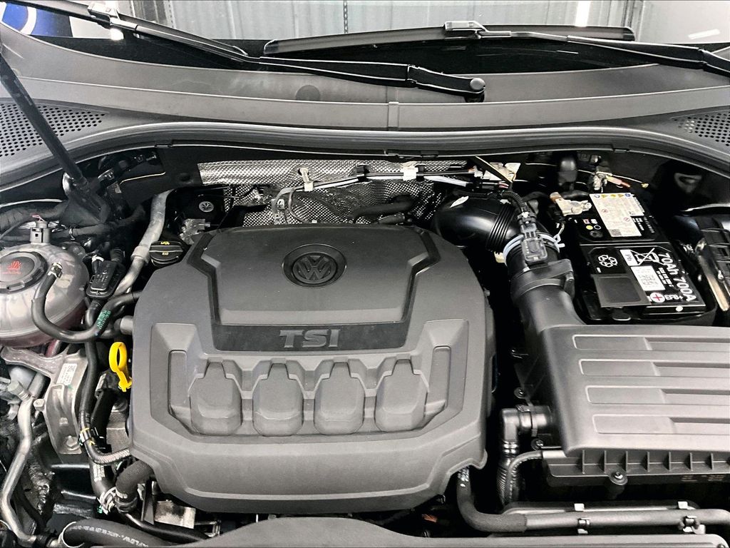 2024 Volkswagen Tiguan — photo 32