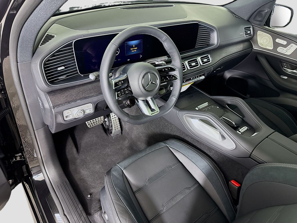 Thumbnail: 2026 Mercedes-Benz GLE - 10