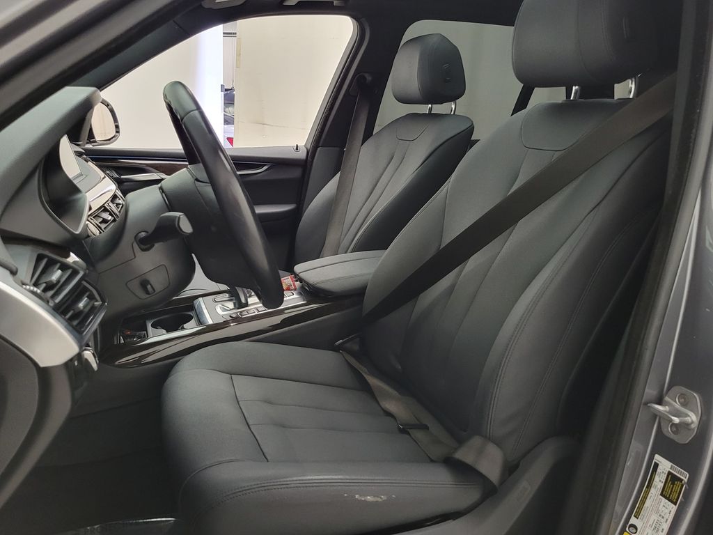 Thumbnail: 2017 BMW X5 - 23