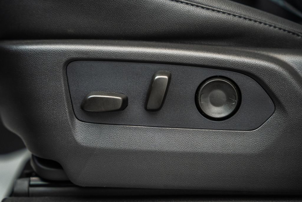 ChevroletSilverado 150036