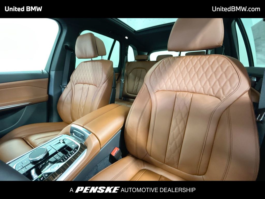 Thumbnail: 2026 BMW X5 - 13