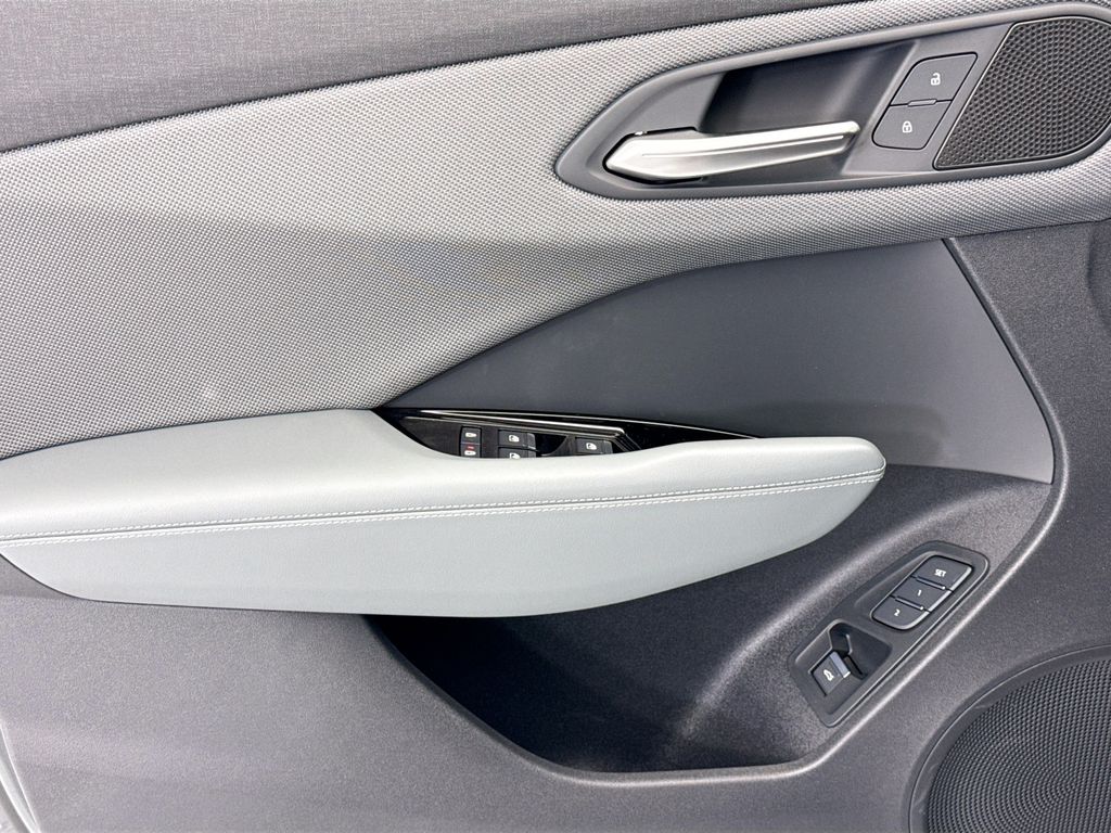 Thumbnail: 2026 Audi Q3 - 22