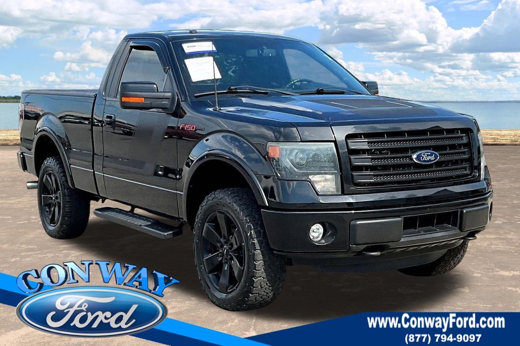 Tuxedo Black Metallic 2014 Ford F-150 Pickup Truck Four-Wheel Drive 6-Speed Automatic