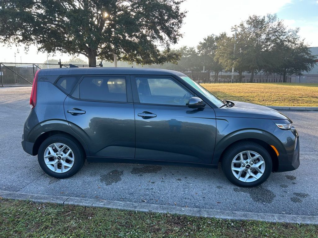 Thumbnail: 2022 Kia Soul - 6