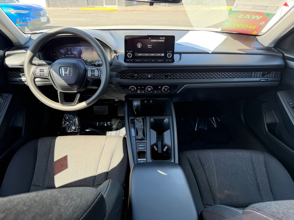 Thumbnail: 2025 Honda Accord - 30