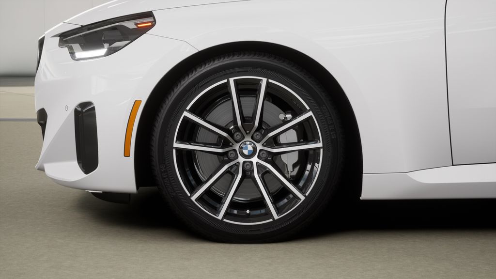 Thumbnail: 2026 BMW 2 Series - 30