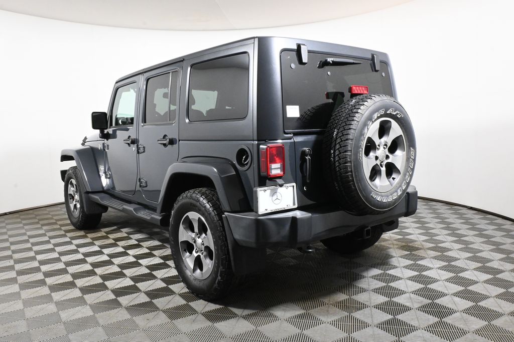 Thumbnail: 2017 Jeep Wrangler - 5