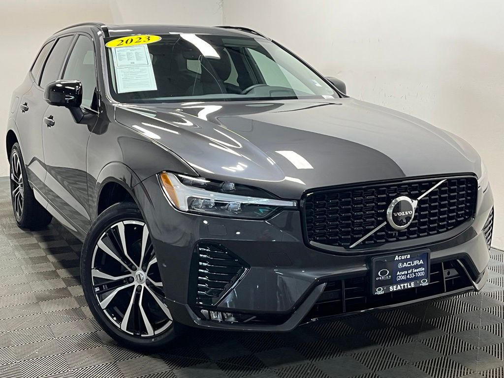 2023 Volvo XC60 B5 Plus Dark Theme AWD