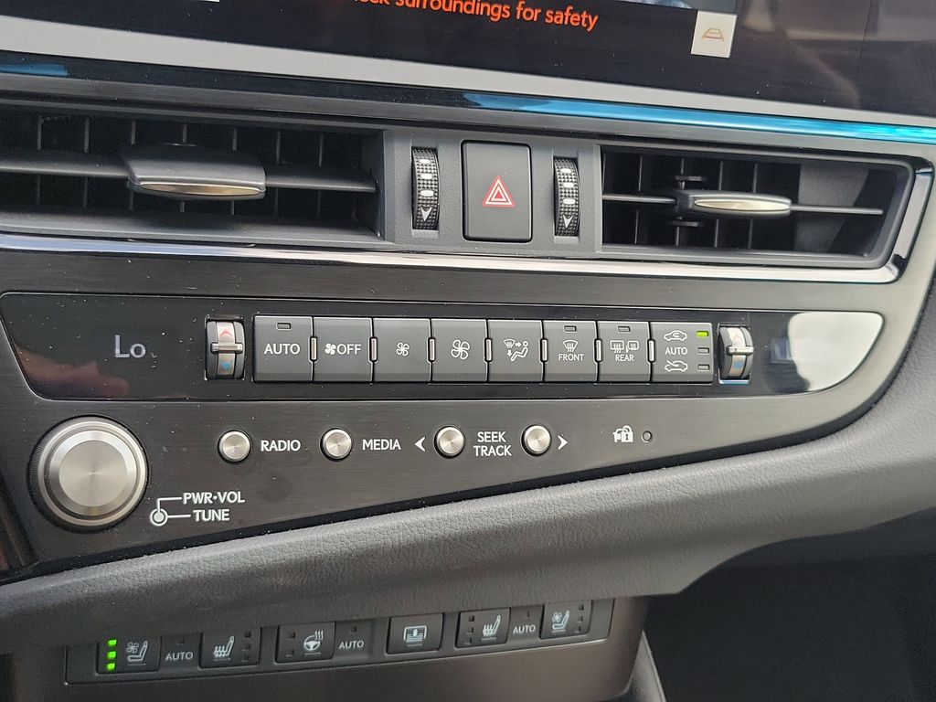 used 2025 Lexus ES car, priced at $44,998