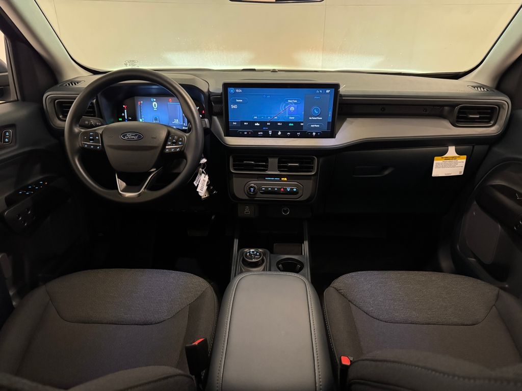 2025 Ford Maverick XL photo 4