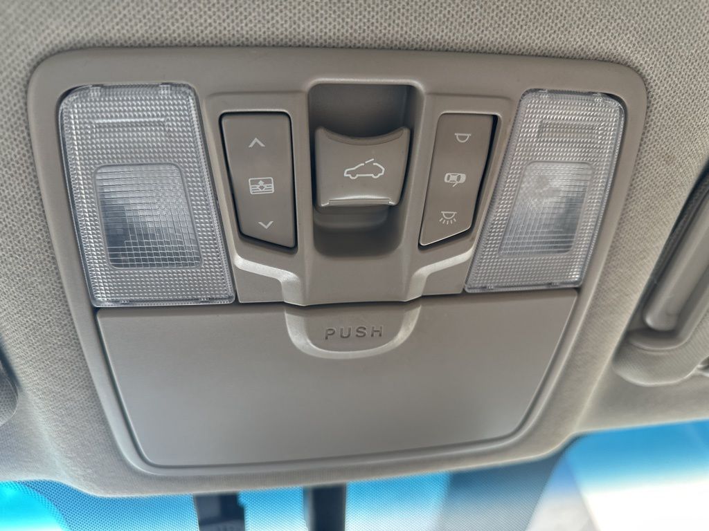 Thumbnail: 2014 Hyundai Elantra - 21