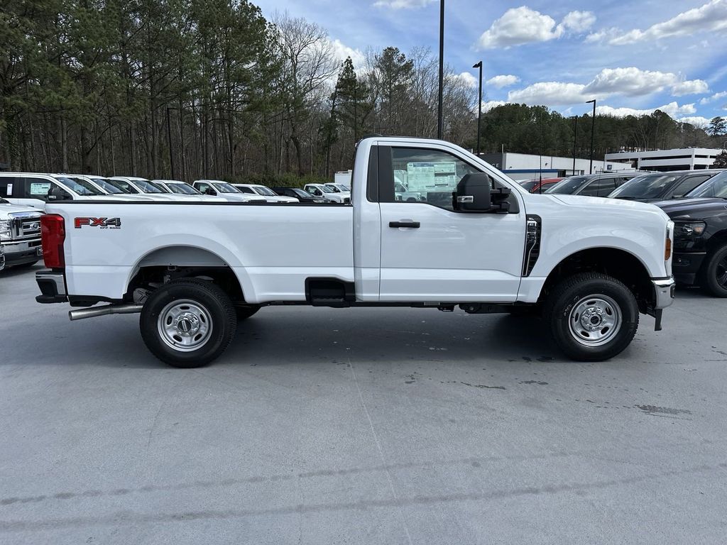 2024 Ford F-250SD XL 8