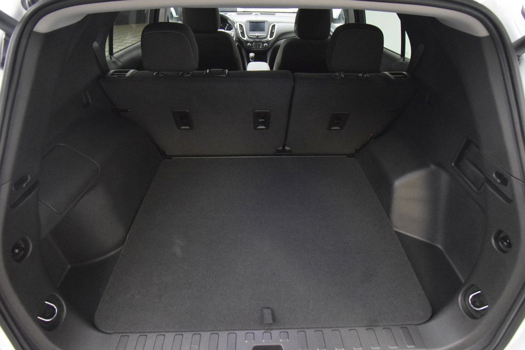 used 2024 Chevrolet Equinox car