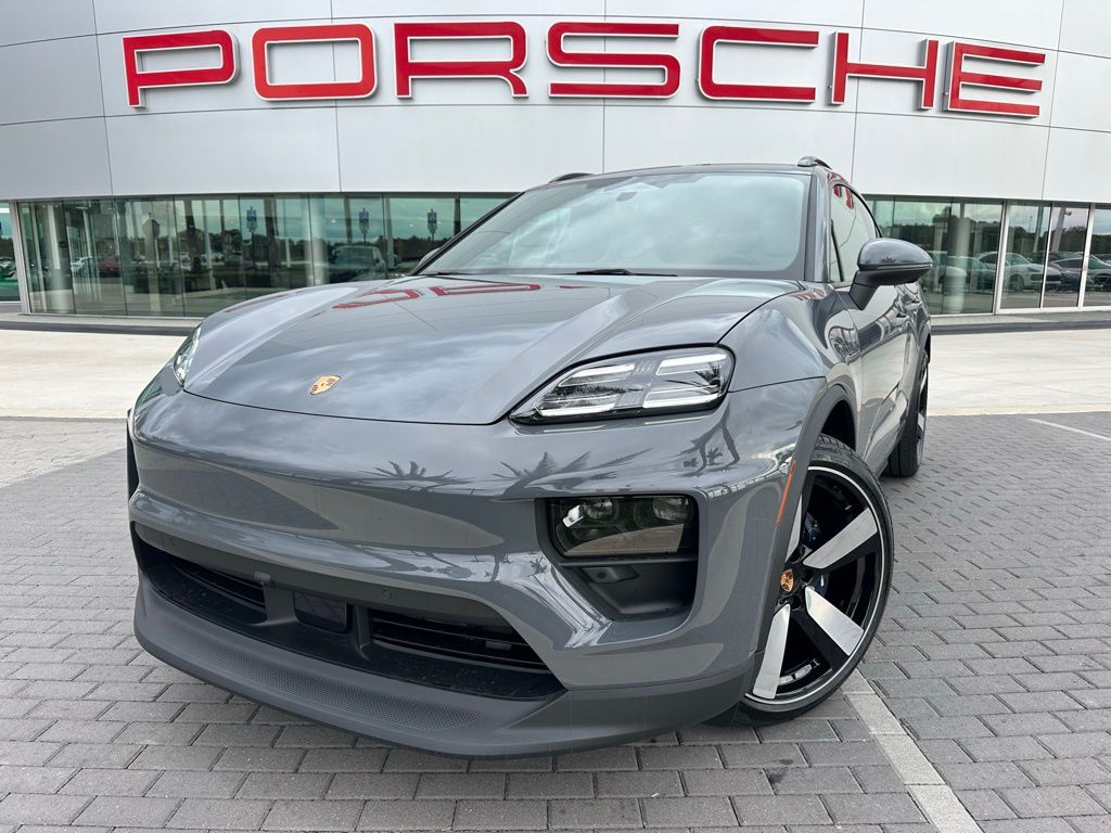 Thumbnail: 2026 Porsche Macan - 1