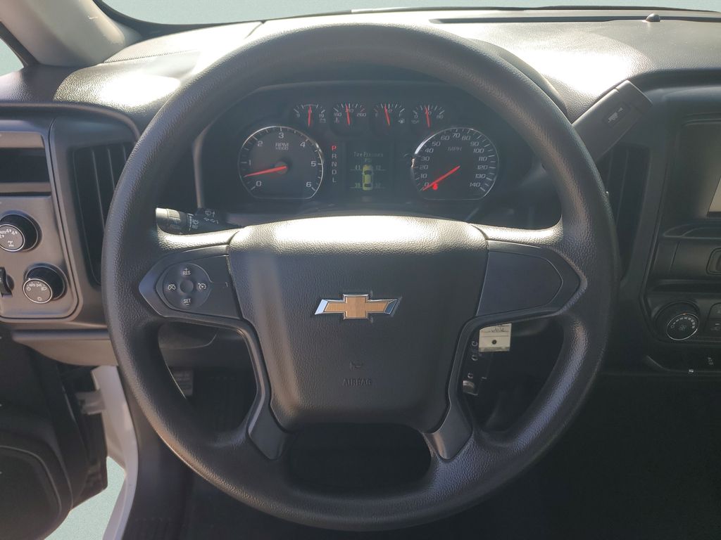 Used 2018 White Chevrolet WT image 11