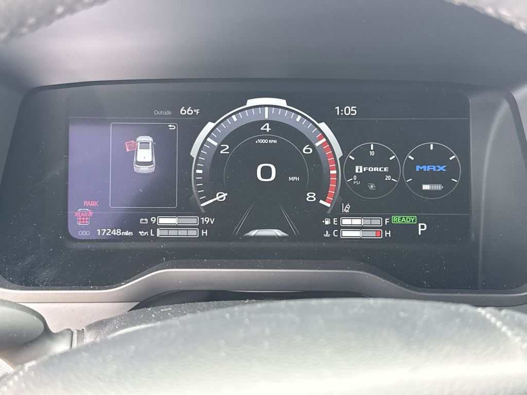 Thumbnail: 2023 Toyota Sequoia - 25