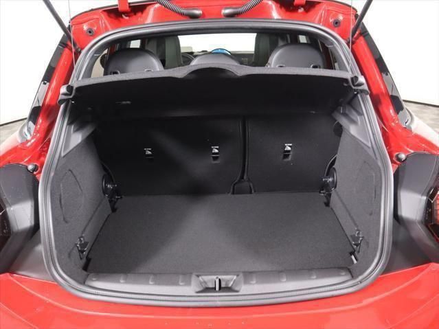 Thumbnail: 2026 MINI Cooper - 28