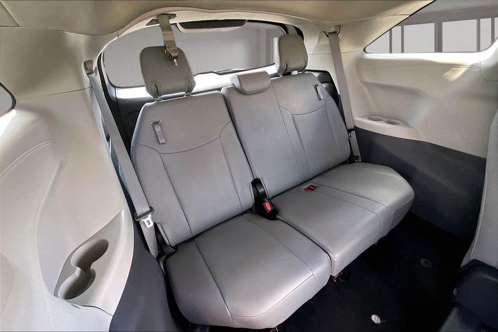 Used 2023 Toyota Sienna Van