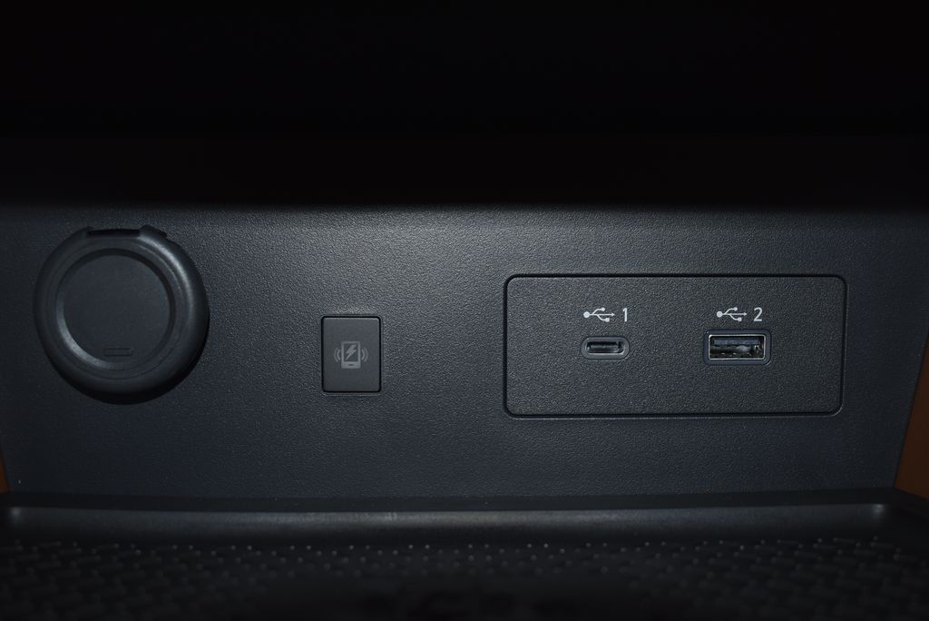 2025 Nissan Pathfinder Platinum 26