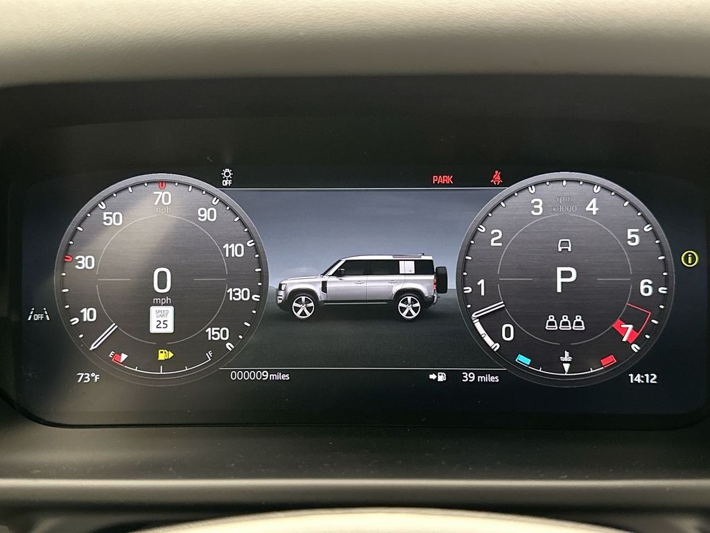 Thumbnail: 2025 Land Rover Defender - 21