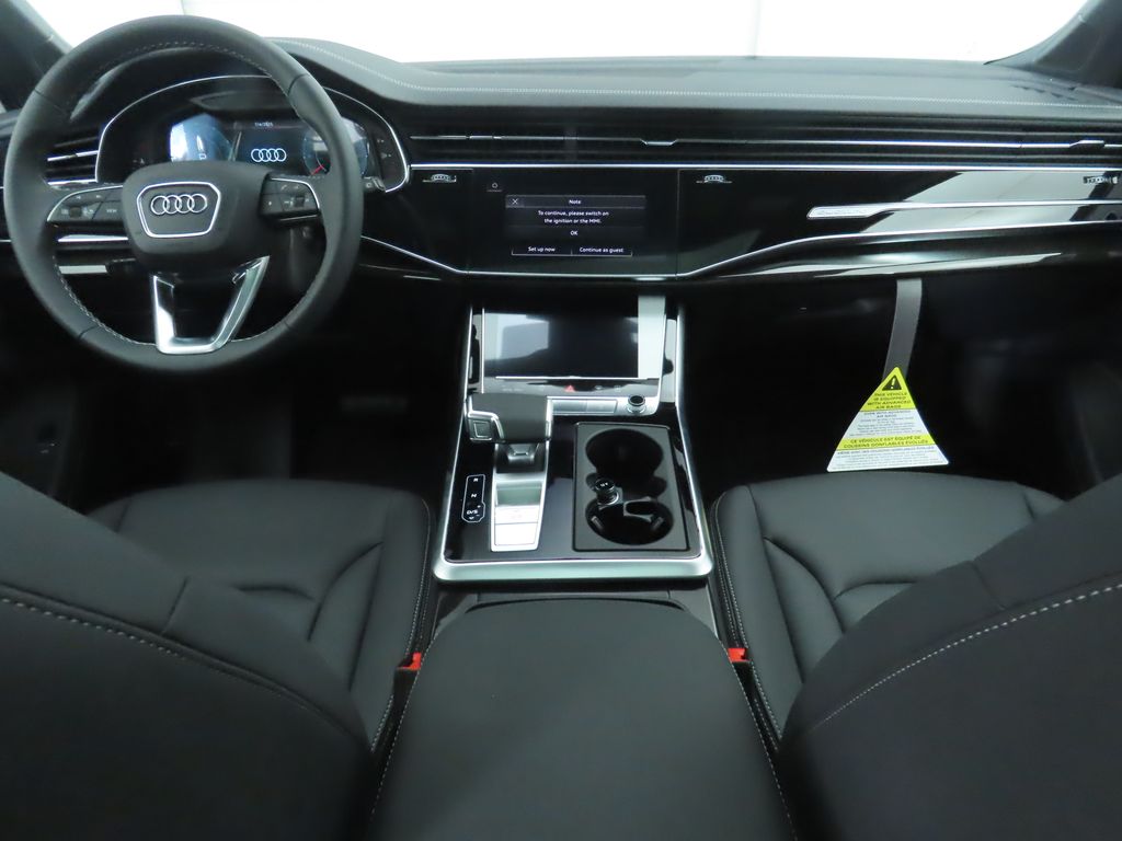 Thumbnail: 2025 Audi Q7 - 14