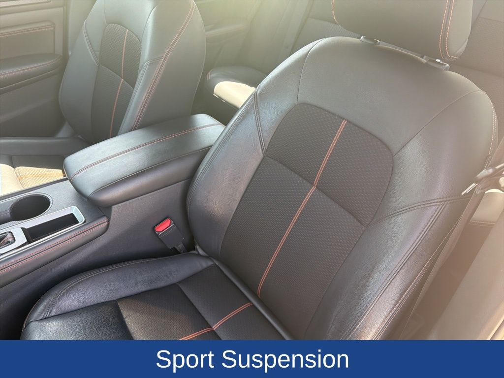 2022 Nissan Altima SR FWD