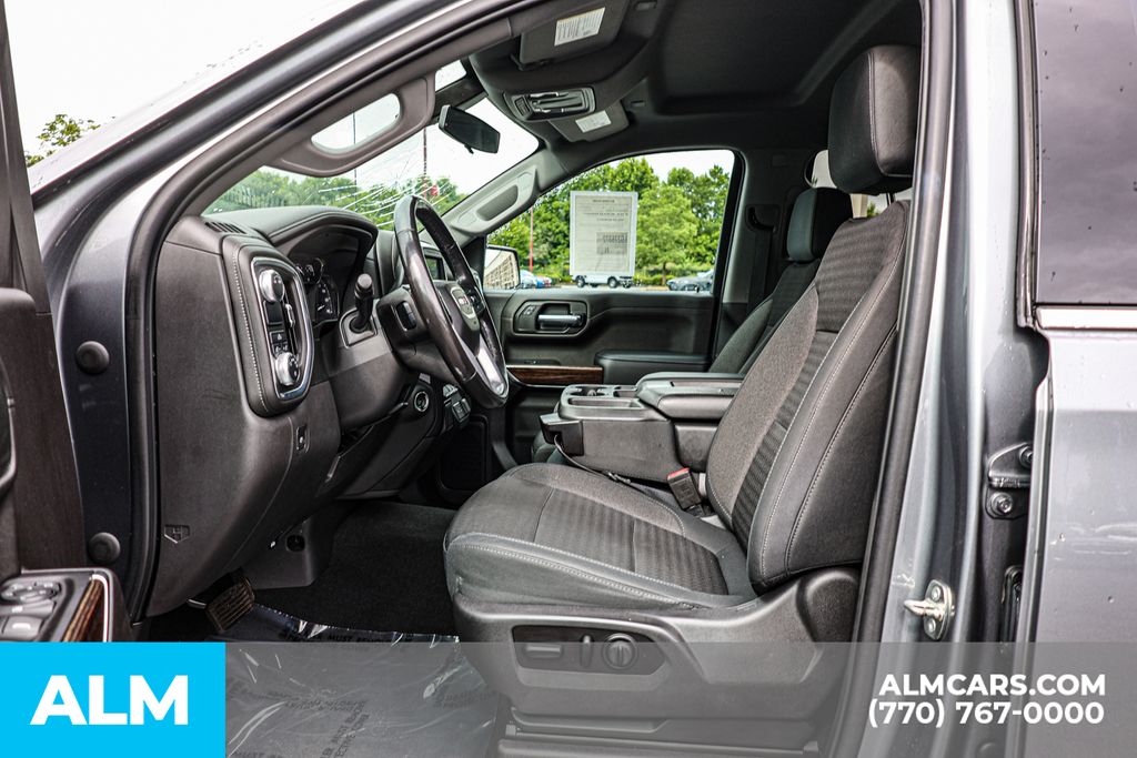 Used 2020 Gray GMC SLE image 18