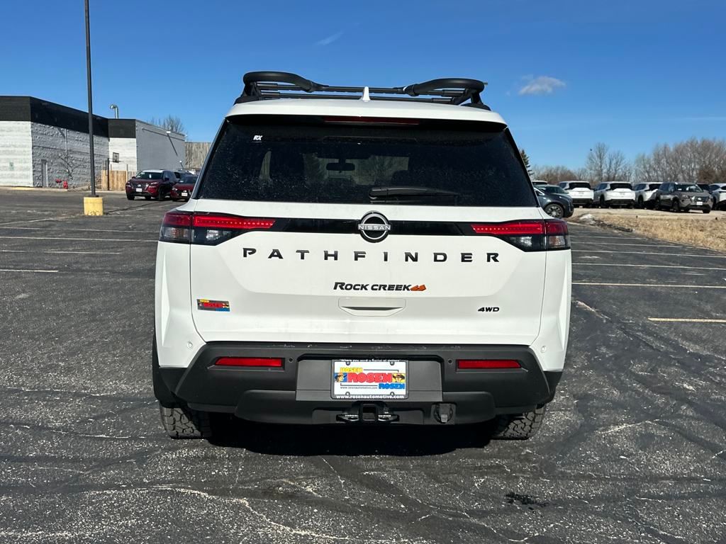2025 Nissan Pathfinder Rock Creek photo