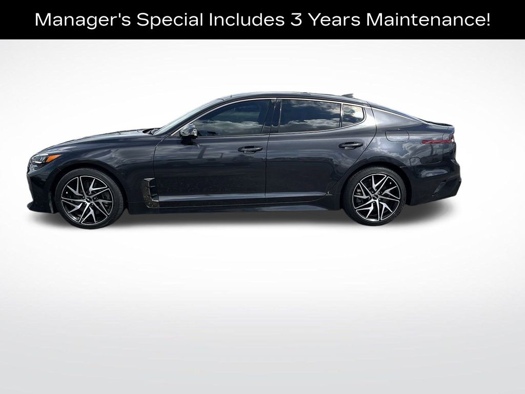 2022 Kia Stinger GT-Line 8