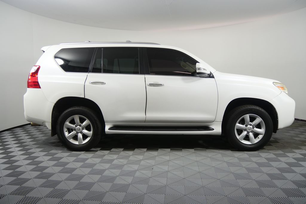 Thumbnail: 2010 Lexus GX - 2