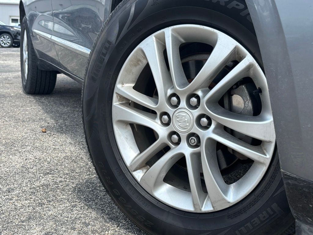 2020 Buick Enclave Essence photo