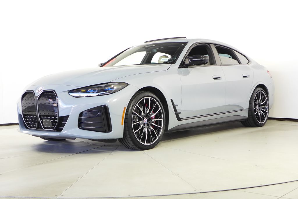 Thumbnail: 2023 BMW i4 - 2