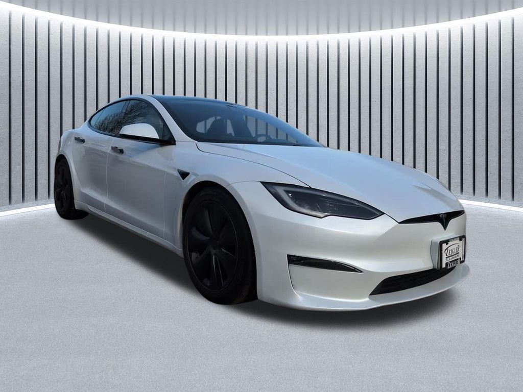 White 2023 Tesla Model S AWD Sedan All-Wheel Drive 1-Speed Automatic