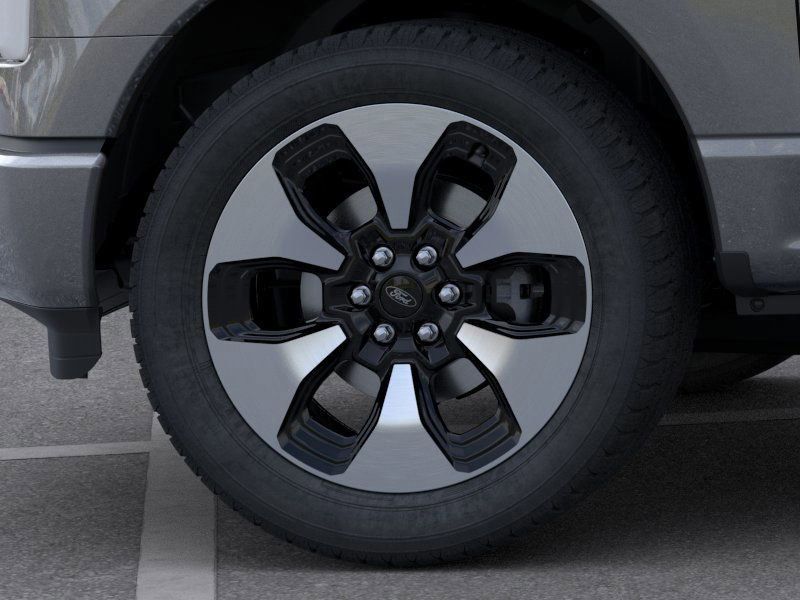 2025 Ford F-150 Lightning Platinum